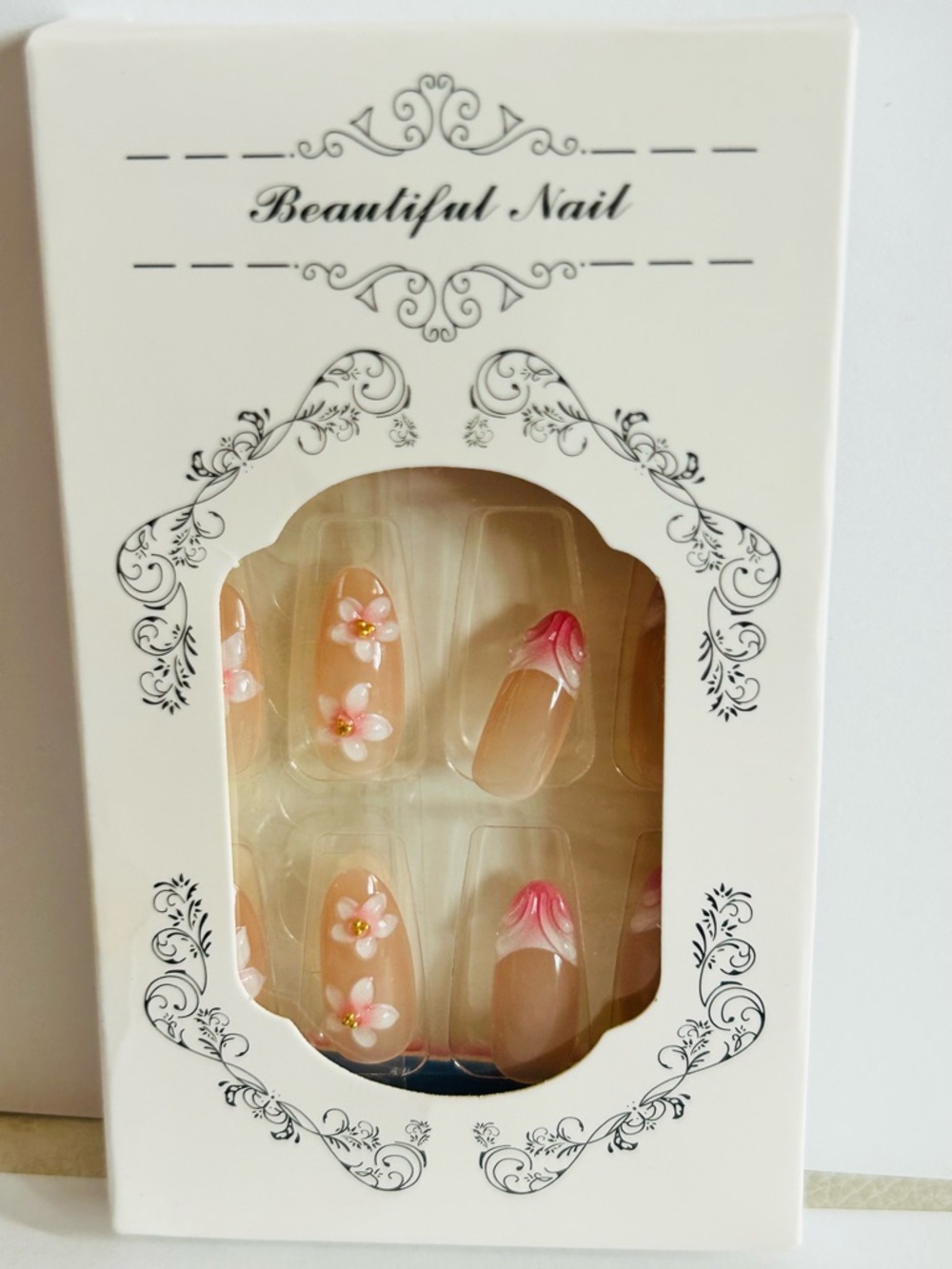 Flower press on nails